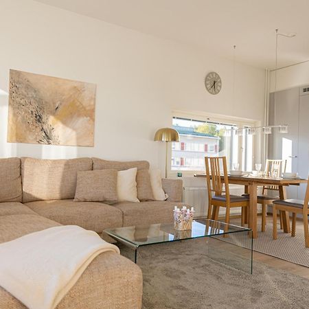 Hostit Cozy Apartments โรวานิเอมิ ภายนอก รูปภาพ