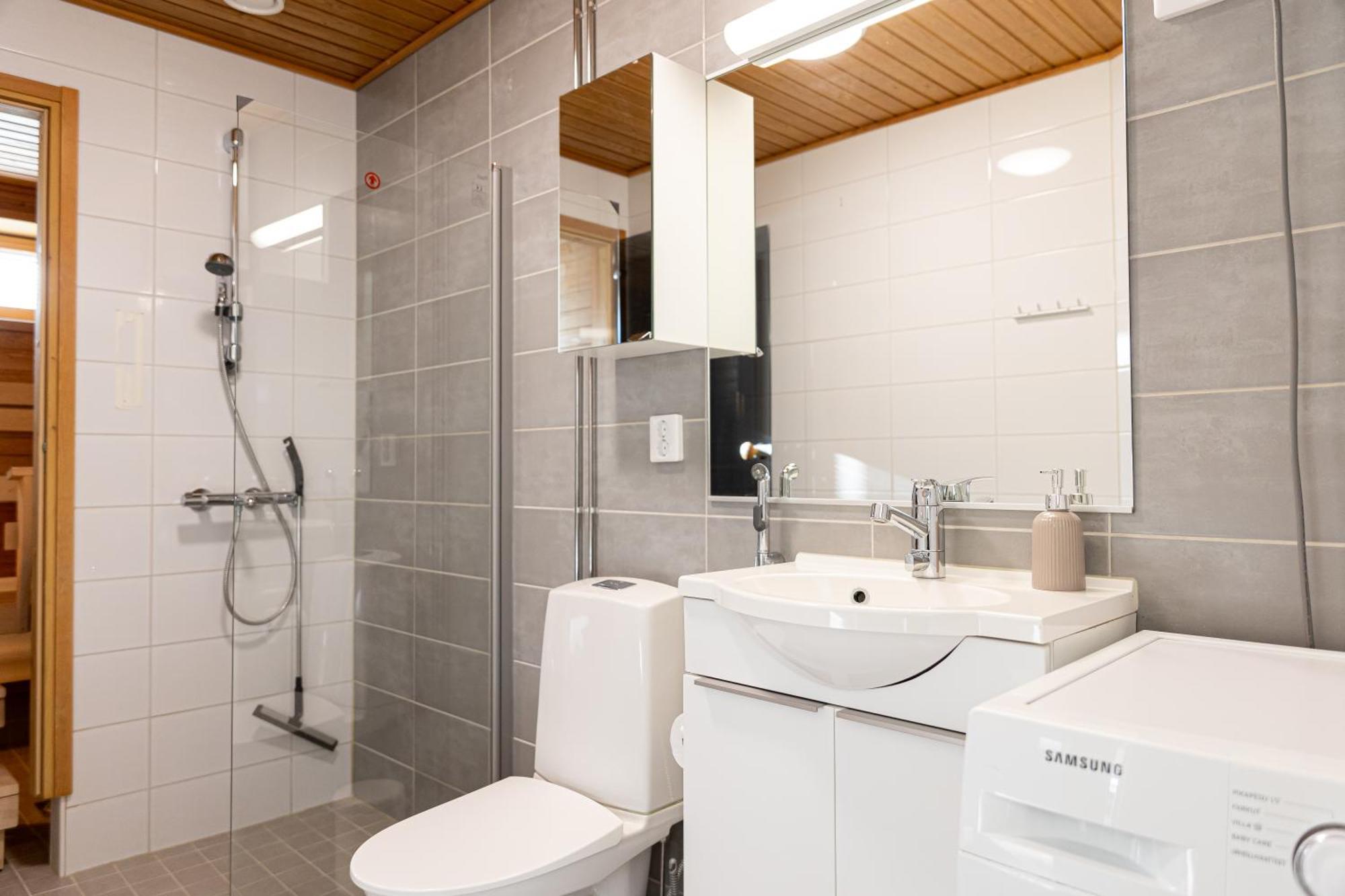 Hostit Cozy Apartments โรวานิเอมิ ภายนอก รูปภาพ
