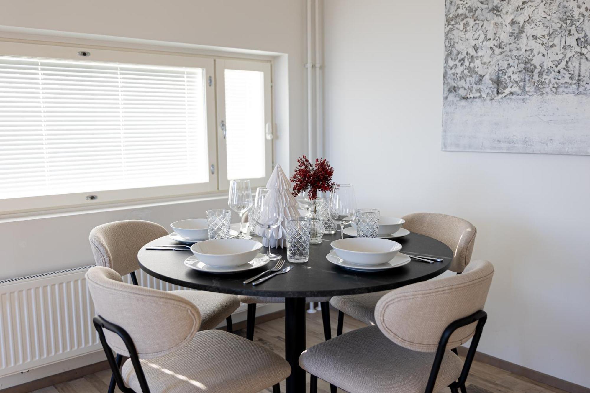Hostit Cozy Apartments โรวานิเอมิ ภายนอก รูปภาพ